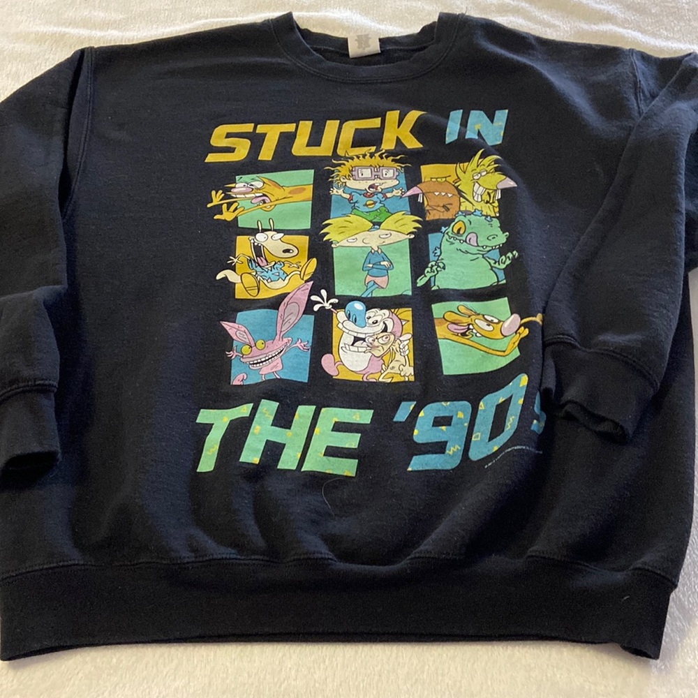 Women LG Sweatshirt Stuck In the 90’s preowned.